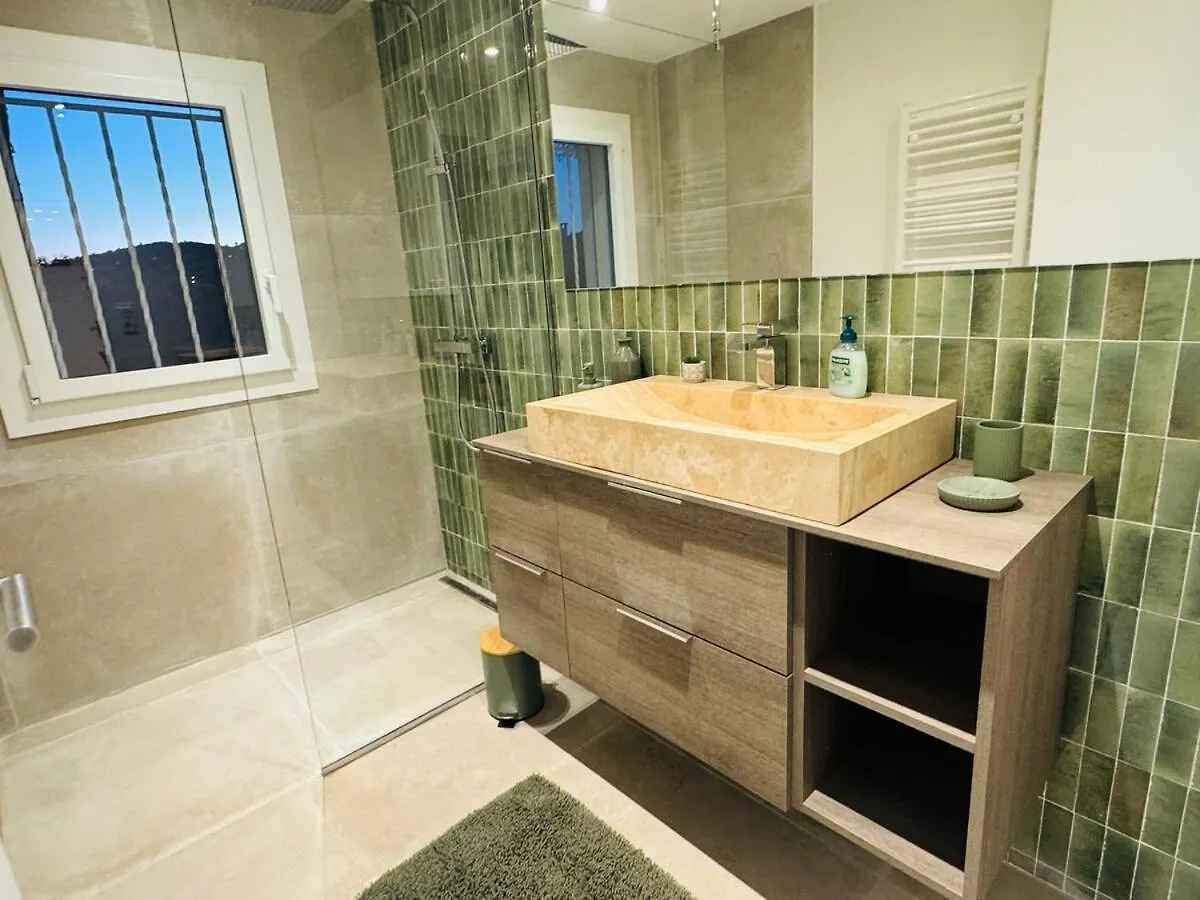 Logement Vue Mer Et Plage A Pied Sainte-Maxime Appartamento